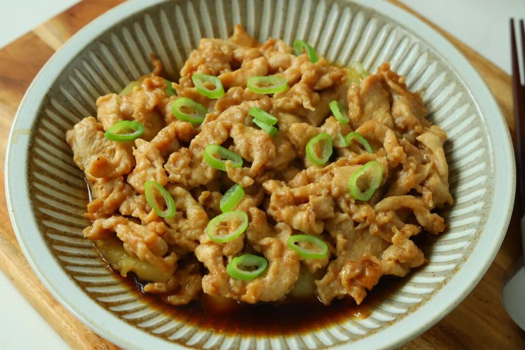 Mùa thu khô hanh dễ mệt mỏi, thử ngay món hấp làm cực đơn giản mà ấm bụng cả nhà- Ảnh 1.