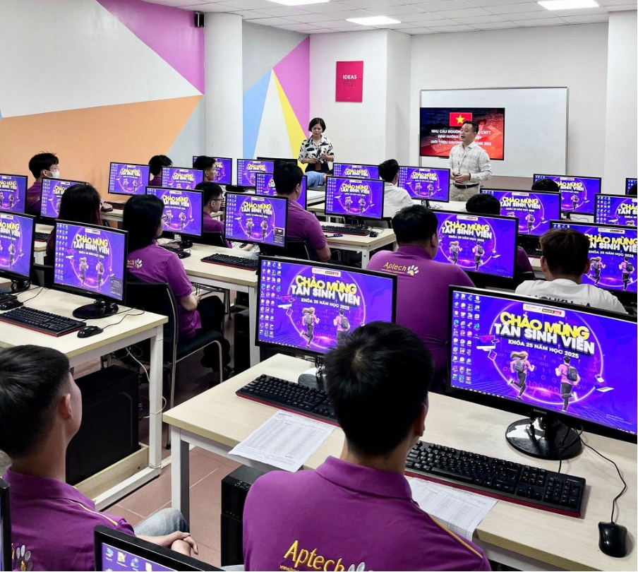 Gen Z Thời A.I: Chọn đúng đường đi – Làm chủ công nghệ- Ảnh 3. Gen Z Thời A.I: Chọn đúng đường đi – Làm chủ công nghệ- Ảnh 3.