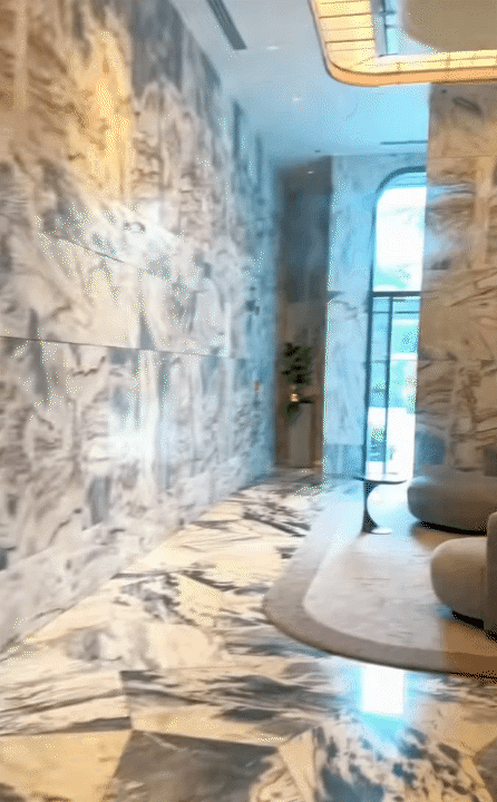 Cận cảnh bên trong căn hộ 50m² giá 21 tỷ giữa trung tâm Sài Gòn: Không gian nhỏ nhưng xa hoa “triệu đô”- Ảnh 2.