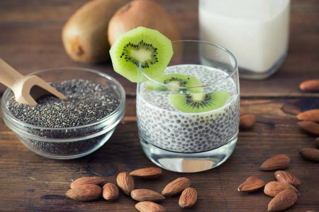 Bạn sẽ hối tiếc nếu bỏ qua hạt chia: Siêu thực phẩm giúp cải thiện hệ tiêu hóa và ngừa táo bón cực hiệu quả- Ảnh 3.