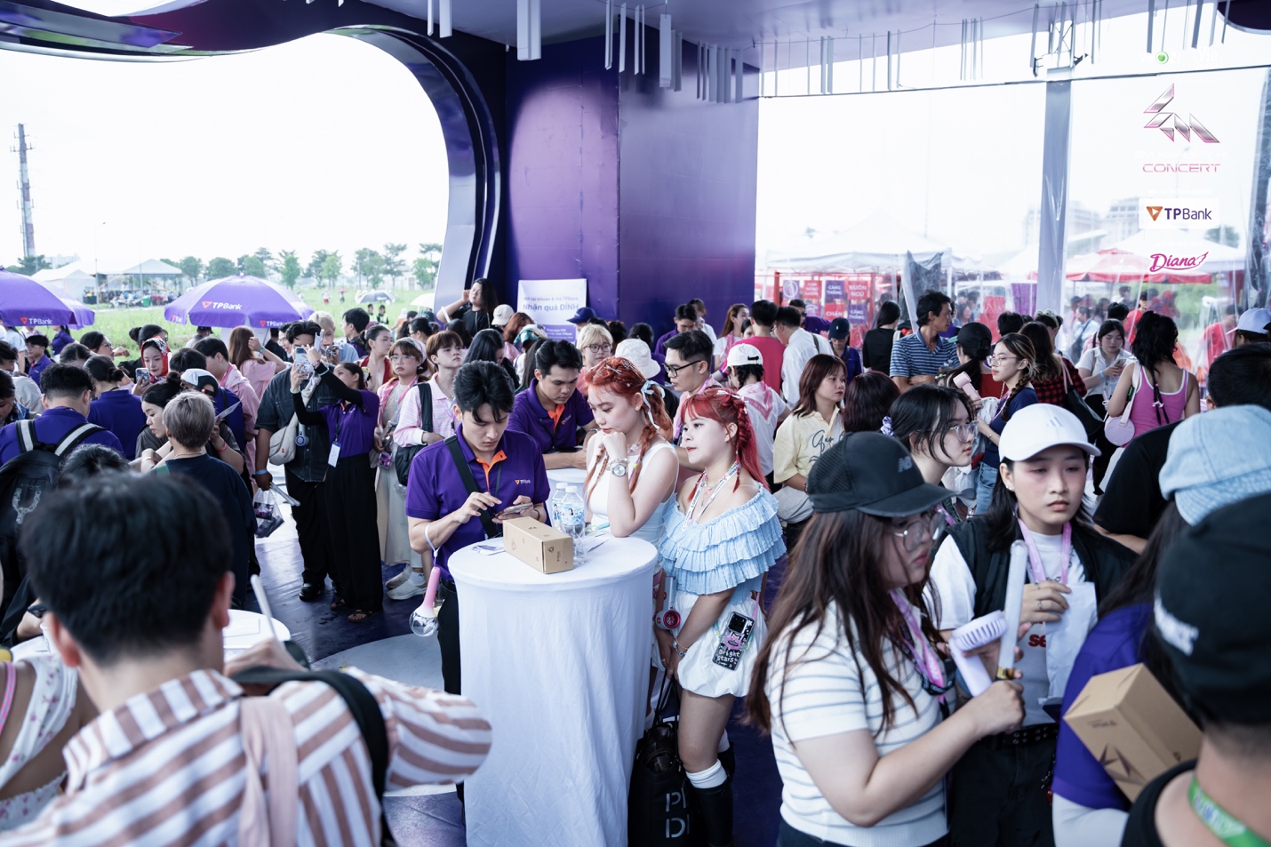 “Kim chủ” tâm lý nhất mùa concert gọi tên TPBank- Ảnh 3. “Kim chủ” tâm lý nhất mùa concert gọi tên TPBank- Ảnh 3.