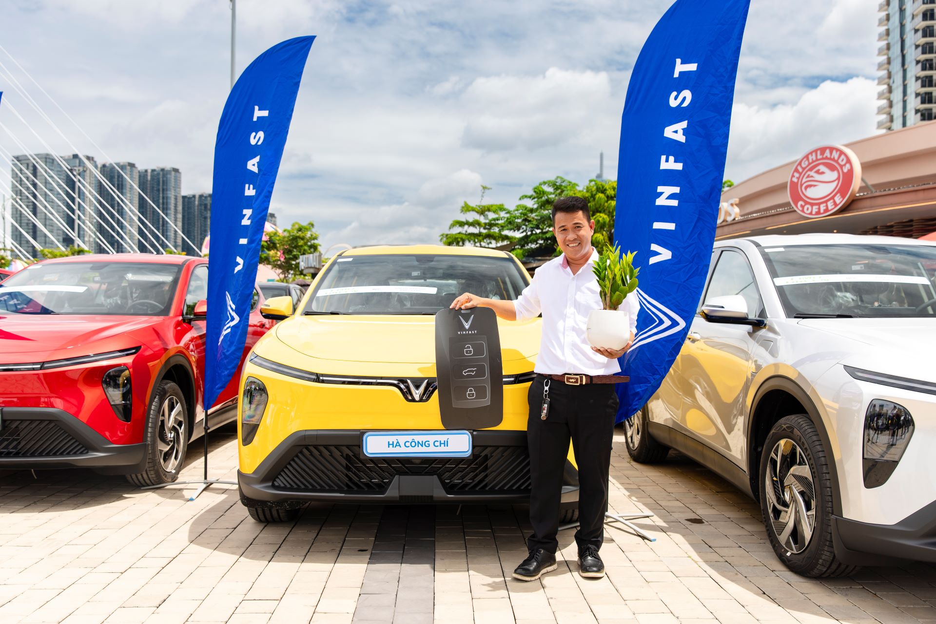 Chủ xe Limo Green: “Đây chính xác là mẫu xe mà dân dịch vụ cần”- Ảnh 5.