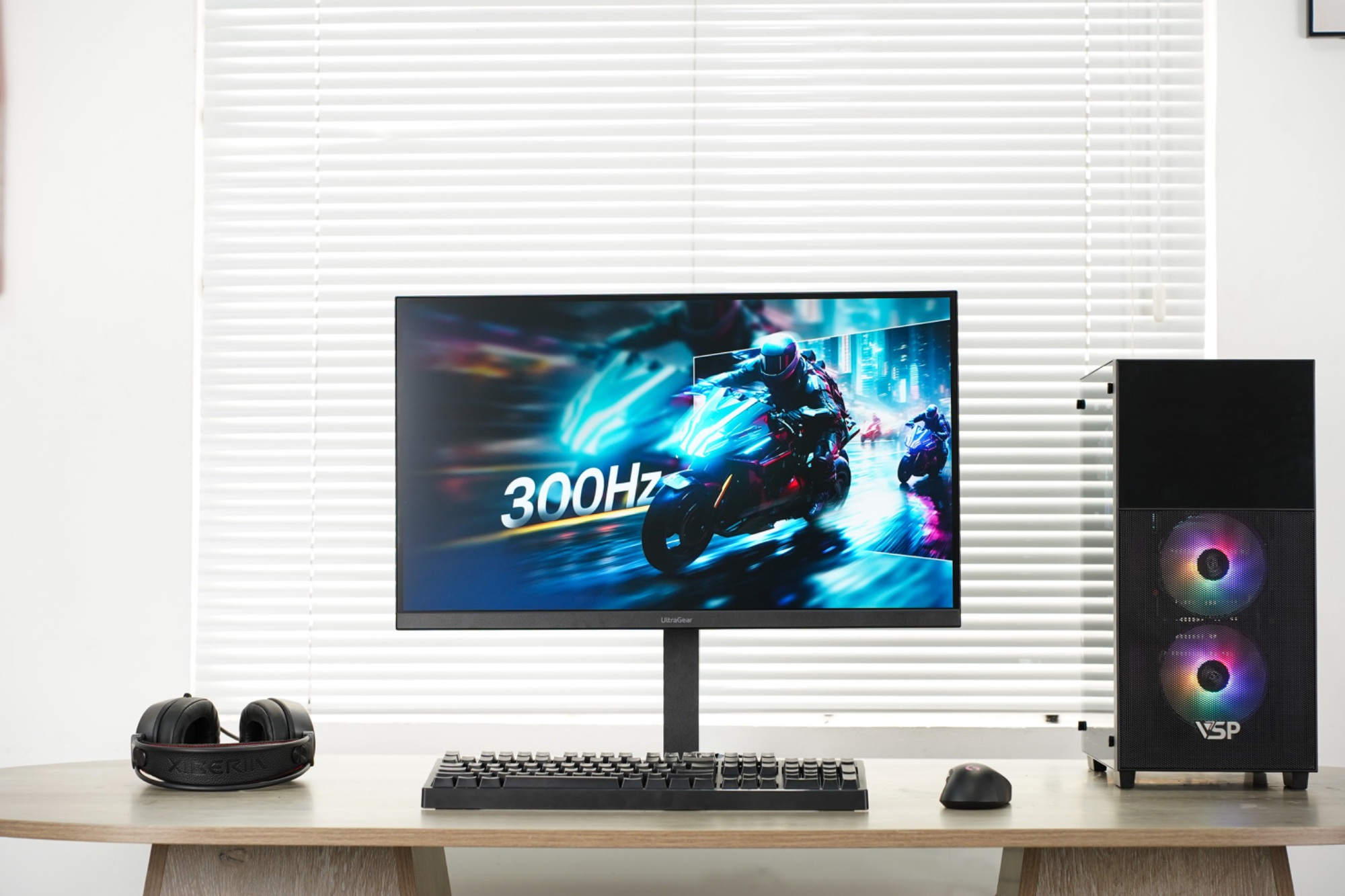 LG nâng cấp tiêu chuẩn màn hình gaming với thế hệ UltraGear 300Hz đầu tiên với màu sắc khác biệt dòng màn hình phổ thông- Ảnh 1.