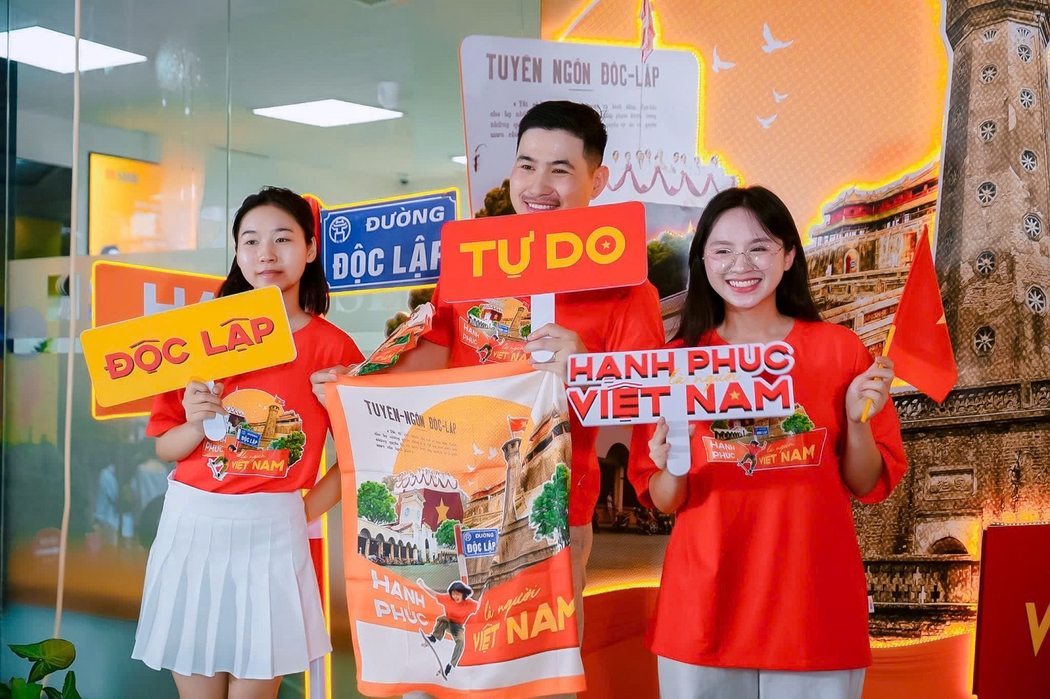 Đêm nhạc V Fest siêu “cháy”, điểm hẹn “sống ảo” từ SHB cũng “chất” không kém- Ảnh 9.