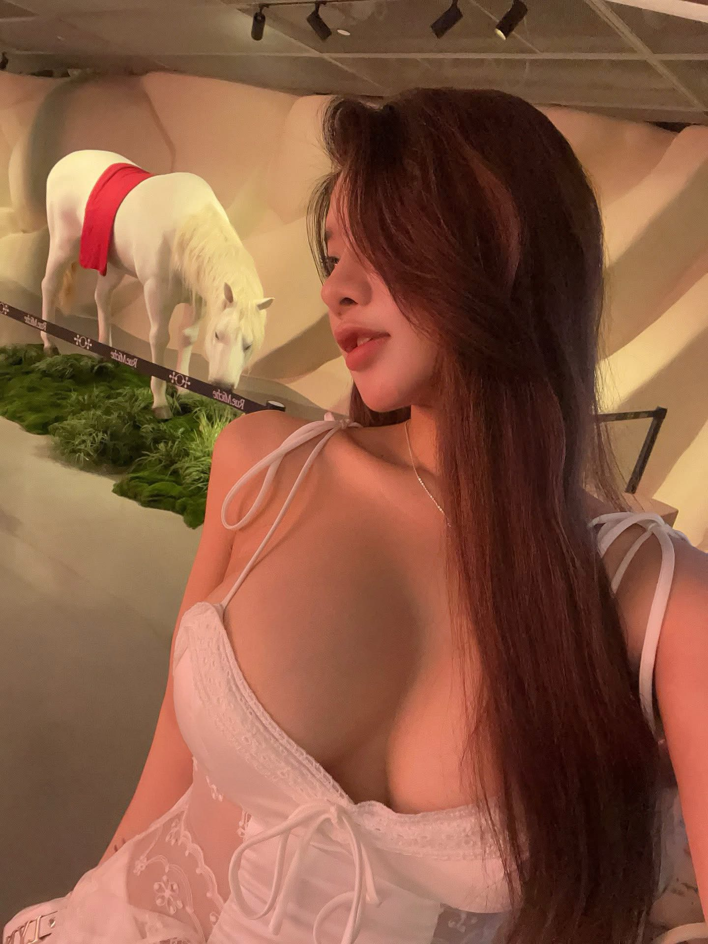 photo-1758788979235