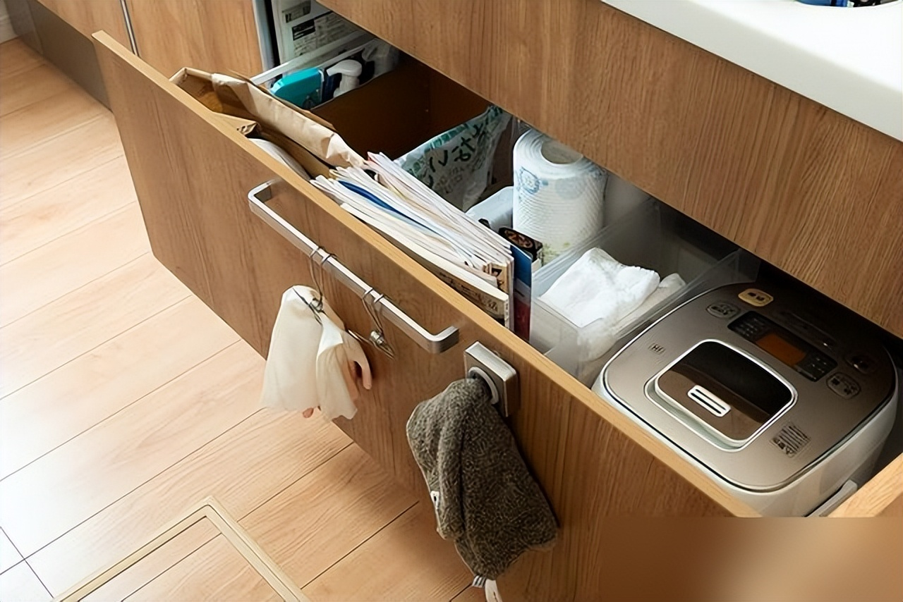 Người phụ nữ 57 tuổi sống một mình trong căn hộ 61m²: Giản dị nhưng là chốn bình yên ai cũng mơ- Ảnh 3.
