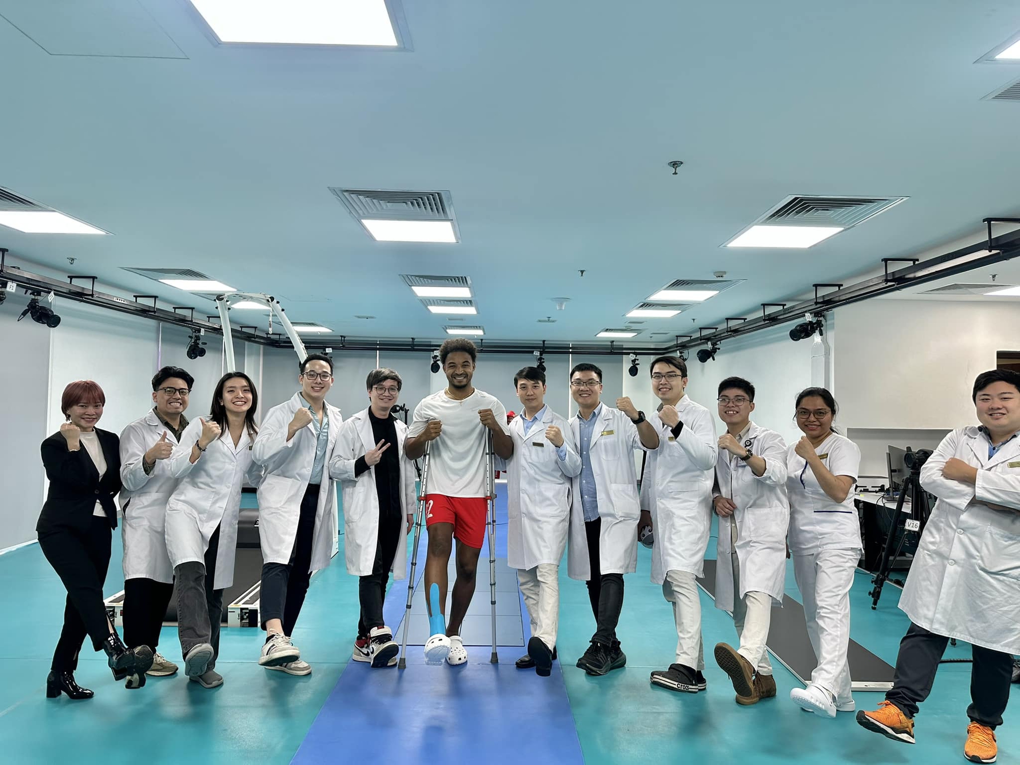 Chuyện chưa kể về hành trình hồi sinh phong độ cho những người hùng thể thao Việt Nam- Ảnh 2.