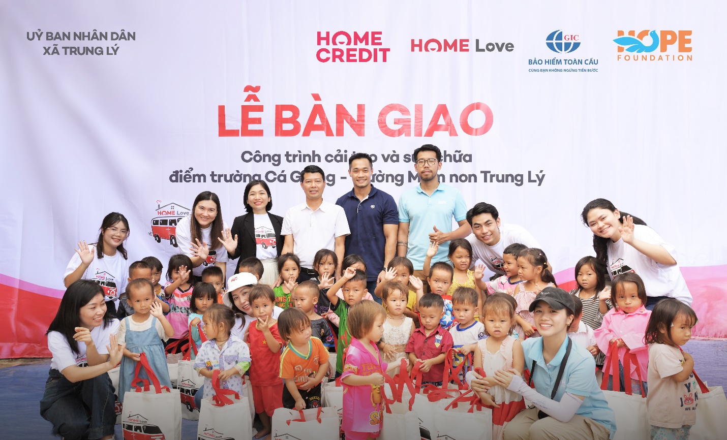 Home Credit nối dài yêu thương, sẵn sàng tài chính- Ảnh 2.