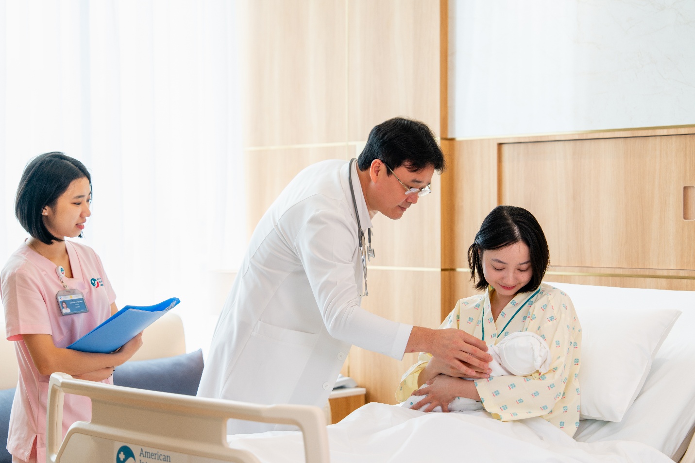 Bệnh viện Quốc tế Mỹ (AIH) chính thức đạt danh hiệu “Bệnh viện thực hành nuôi con bằng sữa mẹ xuất sắc”- Ảnh 4.