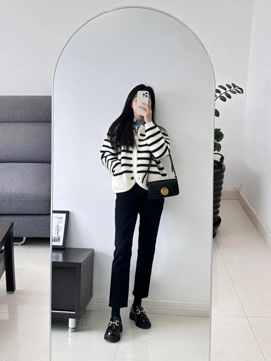 Không phải blazer hay váy hoa, 