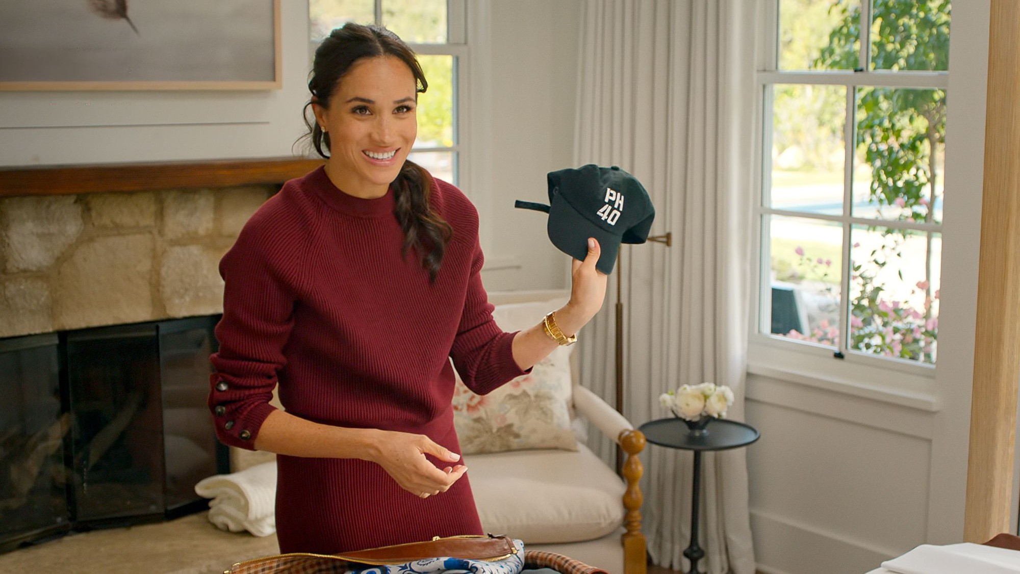 Phong cách thời trang đơn giản nhưng thanh lịch của Meghan Markle trong "With Love, Meghan" Mùa 2- Ảnh 6.