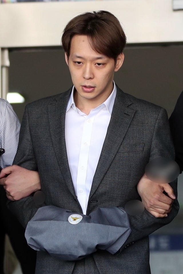 Tòa án đưa ra phán quyết cho Park Yoochun, ngày tàn sắp đến rồi?- Ảnh 5.
