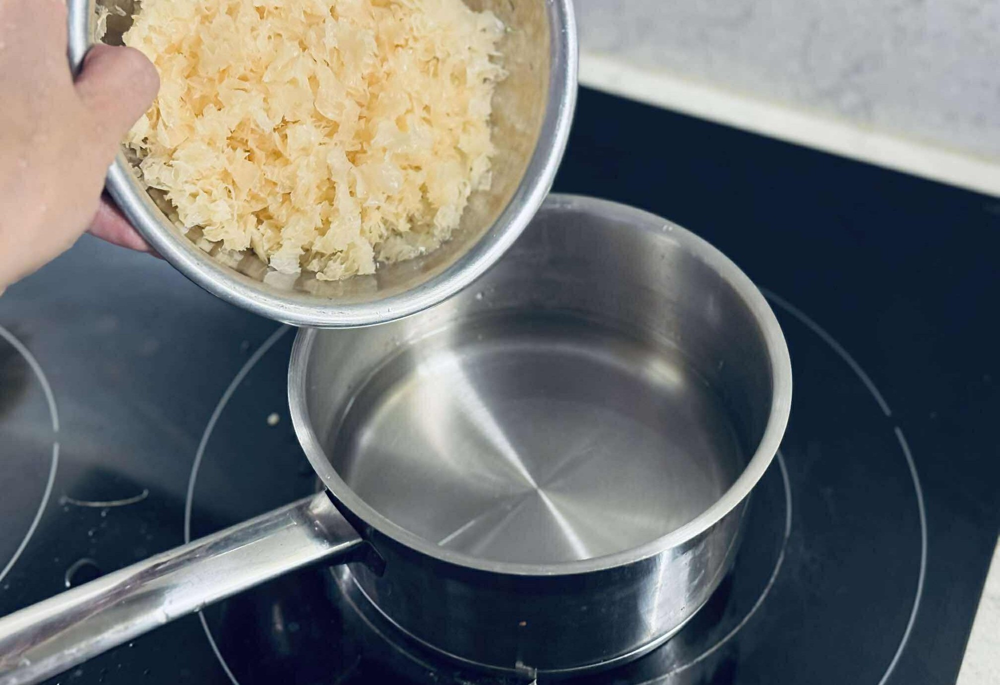 Món ăn cấp ẩm giúp da mịn đẹp còn hơn "đắp 10 chiếc mặt nạ": Cực dễ nấu, nguyên liệu lại đang vào mùa- Ảnh 5.
