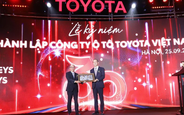 Những dấu ấn làm nên hành trình 30 năm rực rỡ của Toyota Việt Nam- Ảnh 1.