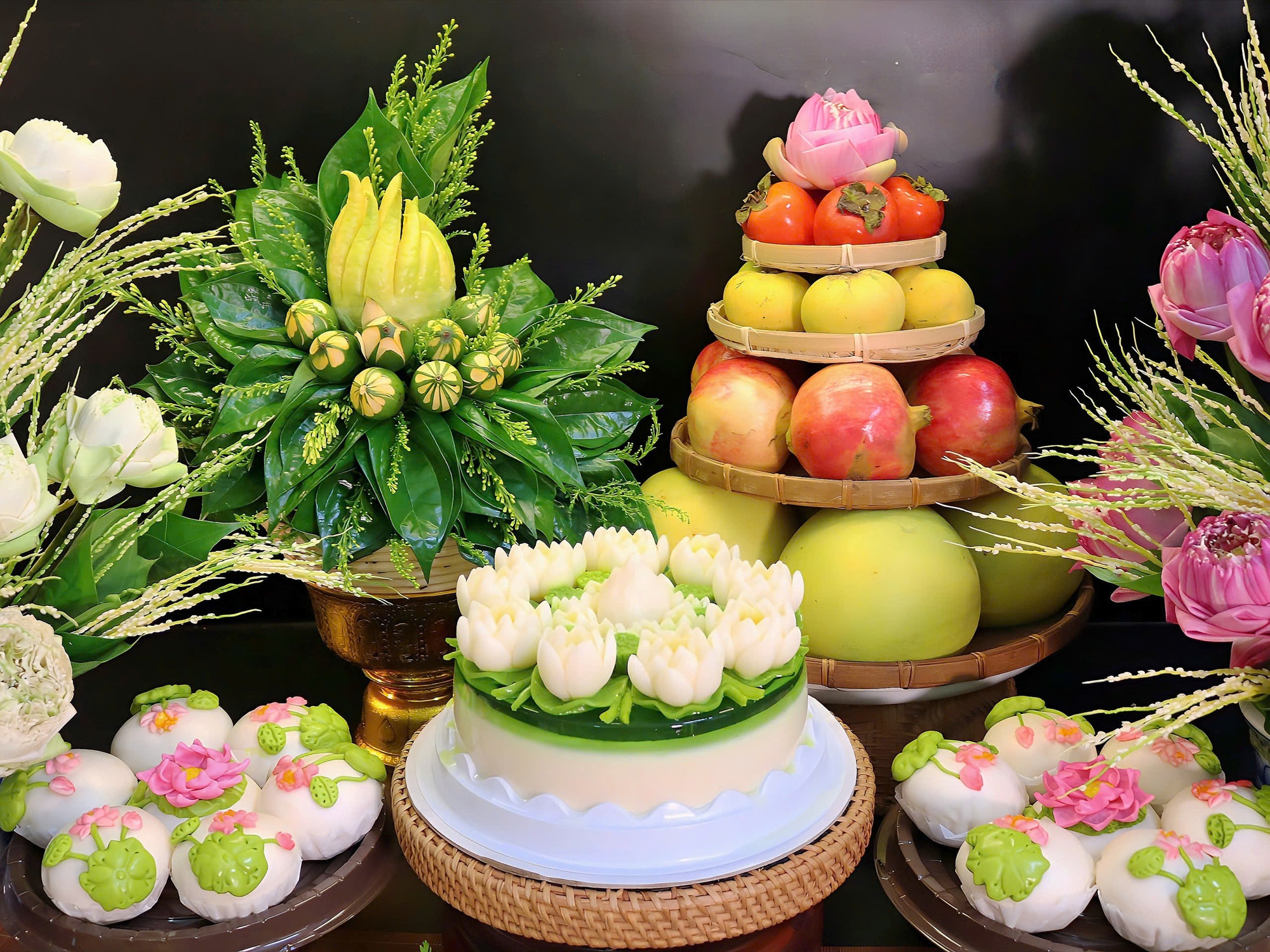 Mâm cỗ chay Rằm tháng 7 may mắn, an lạc từ mẹ đảm Hà Nội: 11 món ngon tinh tế, tròn vị đoàn viên- Ảnh 3. Mâm cỗ chay Rằm tháng 7 may mắn, an lạc từ mẹ đảm Hà Nội: 11 món ngon tinh tế, tròn vị đoàn viên- Ảnh 3.