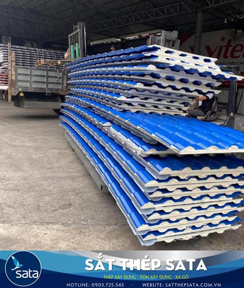 Tôn xốp giả ngói - Giải pháp hoàn hảo cho mái nhà Việt- Ảnh 2.