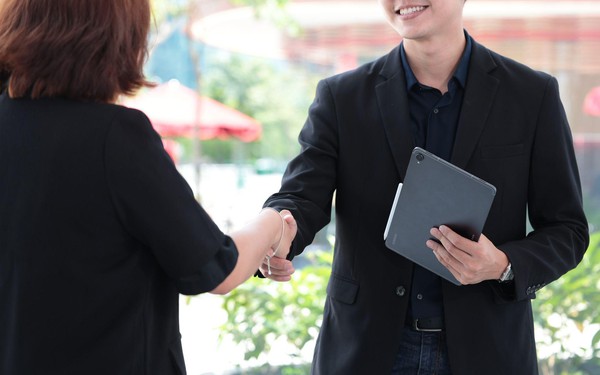 Doanh nhân trẻ muốn phát triển bản thân không thể thiếu những tố chất này- Ảnh 1.