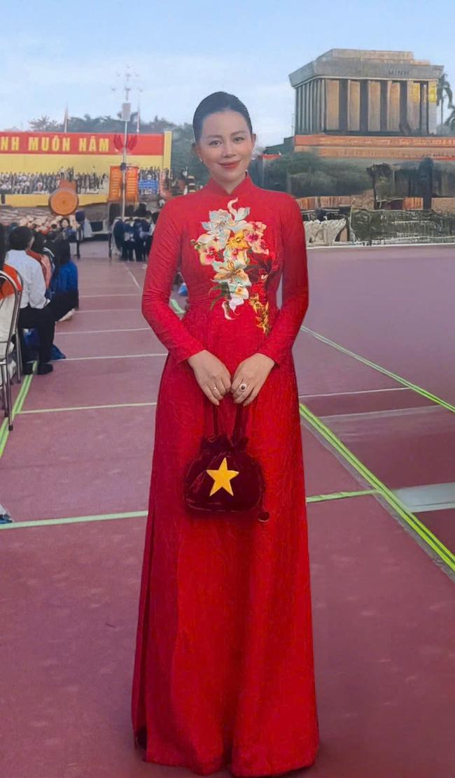 NTK Nguyễn Thơ Thơ bật mí điều bí mật về mẫu áo dài gây sốt trên sóng truyền hình ngày Quốc khánh 2/9- Ảnh 7.