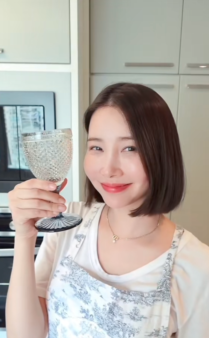 Người phụ nữ Hàn Quốc đều đặn uống loại nước này mỗi tuần để trẻ hóa da, giảm mỡ bụng- Ảnh 10.