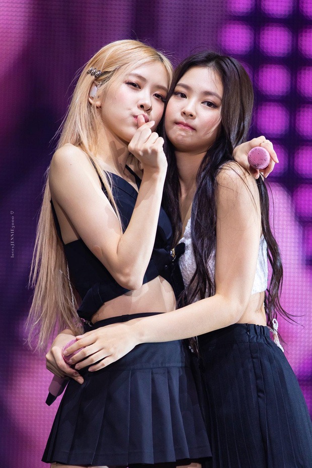 Mối quan hệ bất ngờ giữa "bạn trai mới" của Jennie và "tình tin đồn" Rosé (BLACKPINK)- Ảnh 1.