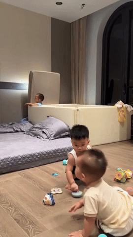 7 giây làm rõ tin đồn Chu Thanh Huyền và Doãn Hải My "bằng mặt không bằng lòng"- Ảnh 2. 7 giây làm rõ tin đồn Chu Thanh Huyền và Doãn Hải My "bằng mặt không bằng lòng"- Ảnh 2.