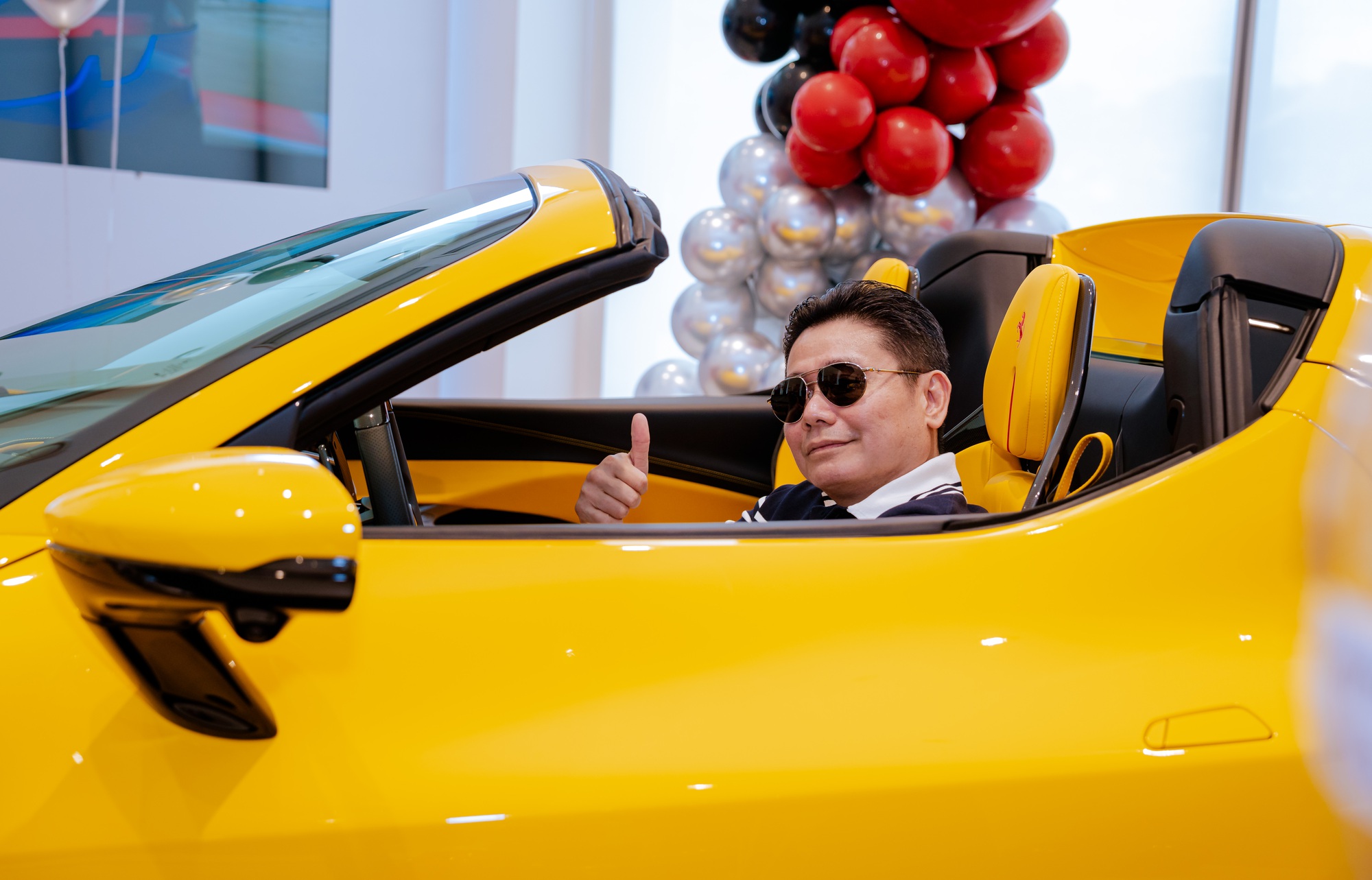 Chủ nhân mới nhất của siêu xe Ferrari 296 GTS- Ảnh 5.