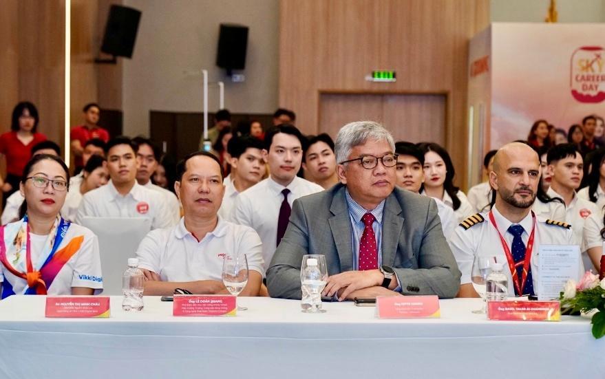 Vietjet chào đón gần 1.000 ứng viên tài năng tại Vietjet Sky Career Day 2025- Ảnh 6.