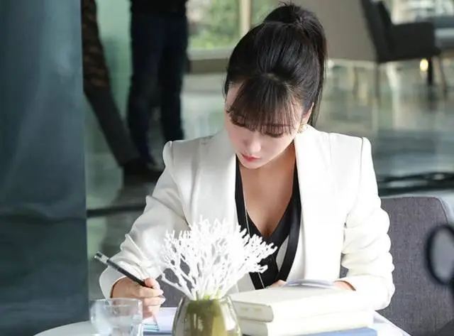 Phụ nữ có 5 đặc điểm này dễ bị ung thư hơn những người khác, hy vọng bạn không có!- Ảnh 4.