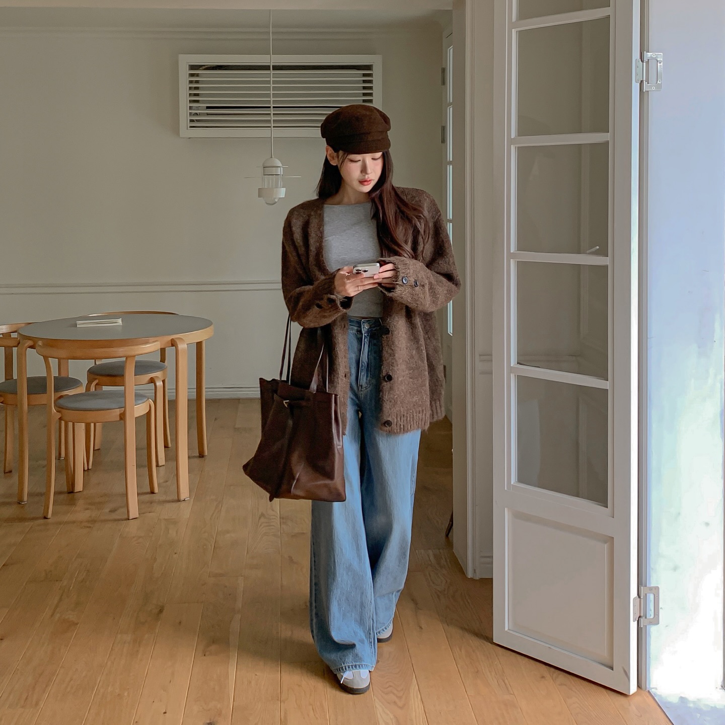 5 kiểu áo khoác mặc với quần jeans, ai muốn sành điệu hơn nhất định phải biết- Ảnh 3.