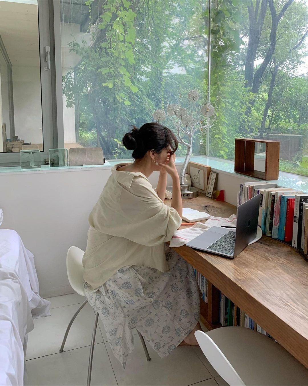 Năm đầu làm dâu tôi định biếu Tết nội ngoại mỗi bên 5 triệu nhưng người đi trước nói một câu khiến tôi đứng hình- Ảnh 3.