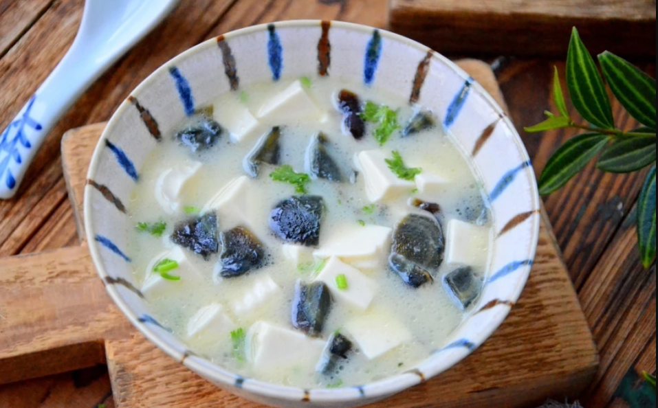 Tôi chưa bao giờ bị táo bón, hóa ra là vì thường xuyên ăn 3 món canh dễ nấu lại giúp dưỡng ẩm phổi- Ảnh 3.