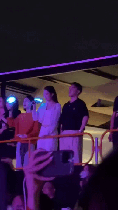 Phương Nhi và thiếu gia Minh Hoàng cứ xuất hiện là "gây bão", nhan sắc con dâu tập đoàn luôn được chấm điểm 10- Ảnh 8.