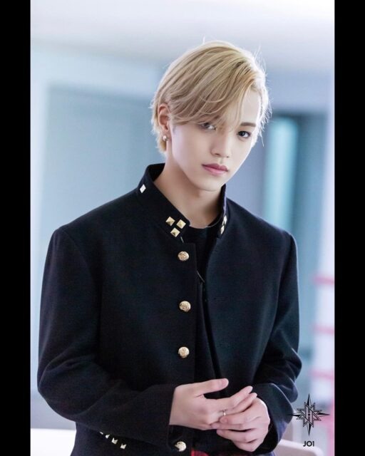 Giá đắt phải trả cho nữ ca sĩ "dấm dúi" ngoại tình với đồng nghiệp- Ảnh 2. Giá đắt phải trả cho nữ ca sĩ "dấm dúi" ngoại tình với đồng nghiệp- Ảnh 2.