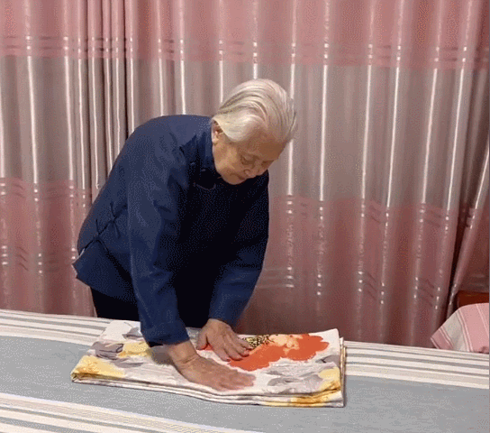 Tan chảy trước cụ bà 95 tuổi: Sống 1 mình bình yên, không làm gánh nặng cho con cháu- Ảnh 14. Tan chảy trước cụ bà 95 tuổi: Sống 1 mình bình yên, không làm gánh nặng cho con cháu- Ảnh 14.