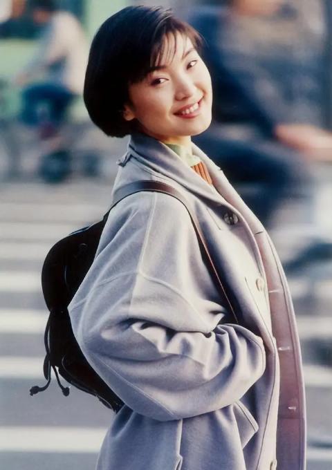 Trần Hồng “cắm sừng” chồng, lén chiếm khối tài sản lên tới 4.500 tỷ - Ảnh 1.