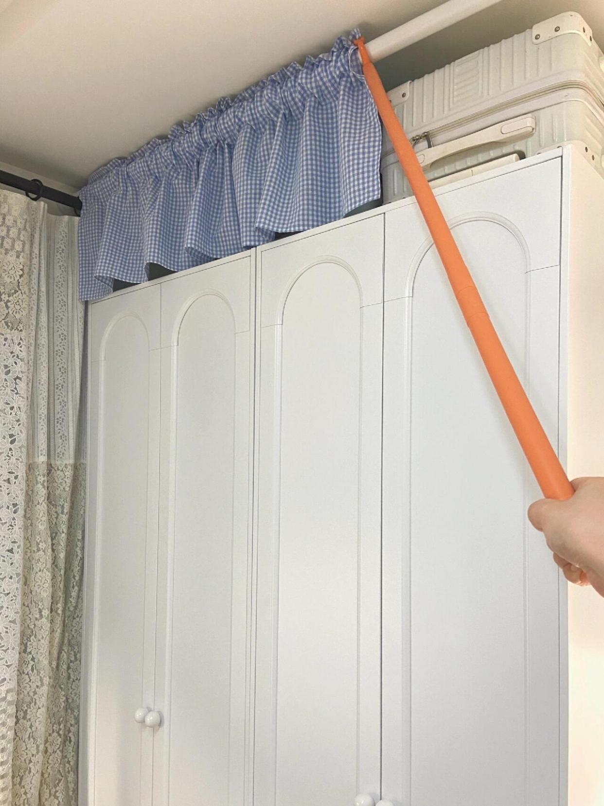 Một thanh treo co giãn, hơn 20 cách dùng: Món đồ rẻ nhất nhưng "lời" nhất tôi từng mua- Ảnh 4.