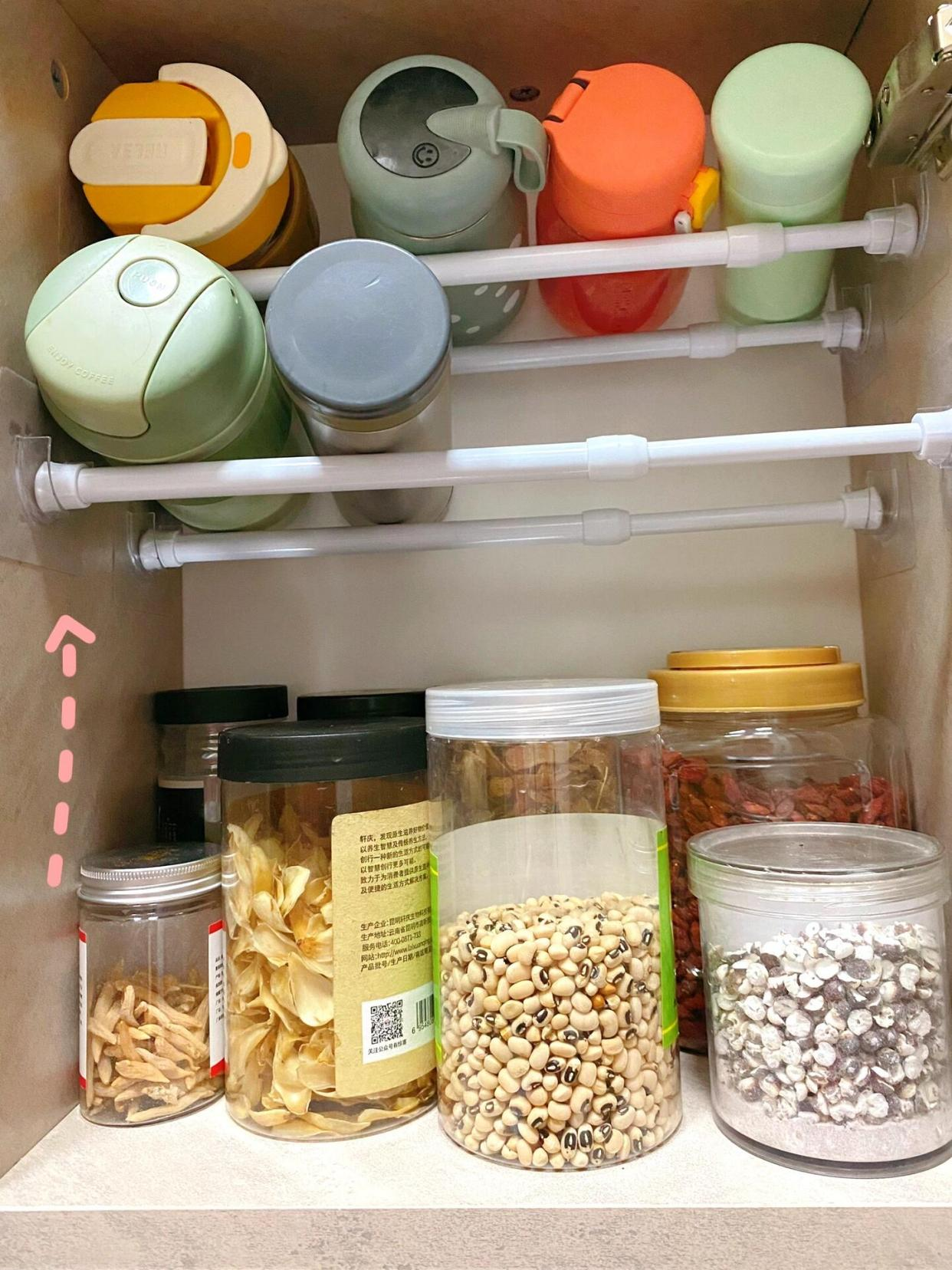 Một thanh treo co giãn, hơn 20 cách dùng: Món đồ rẻ nhất nhưng "lời" nhất tôi từng mua- Ảnh 10.