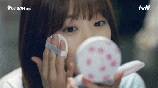 Bất cứ ai trang điểm cần làm ngay điều này, chuyên gia cảnh báo- Ảnh 1. Bất cứ ai trang điểm cần làm ngay điều này, chuyên gia cảnh báo- Ảnh 1.