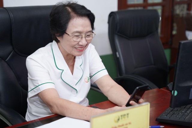 Bác sĩ CKII Nguyễn Thị Nhuần: Hơn bốn thập kỷ nỗ lực giữ trọn đạo đức nghề- Ảnh 4.