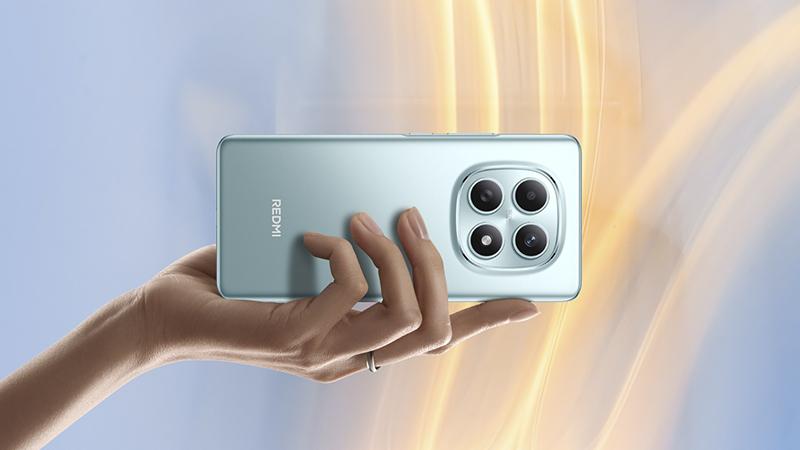 Đi đu đưa không lo "xu cà na": REDMI Note 15 Pro+ 5G pin trâu dùng cả ngày, chấp cả trời mưa và va đập- Ảnh 1.