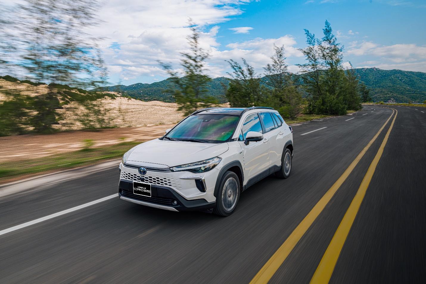 Toyota mở đầu năm mới với ưu đãi hấp dẫn, khách hàng dễ dàng lên đời xe mới- Ảnh 4.