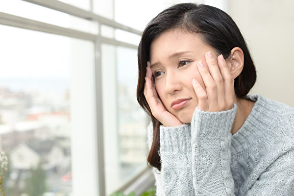 Qua 35 tuổi càng mệt và già nhanh? Bác sĩ gợi ý 7 thực phẩm "tự nhiên" giúp trẻ lại- Ảnh 2.