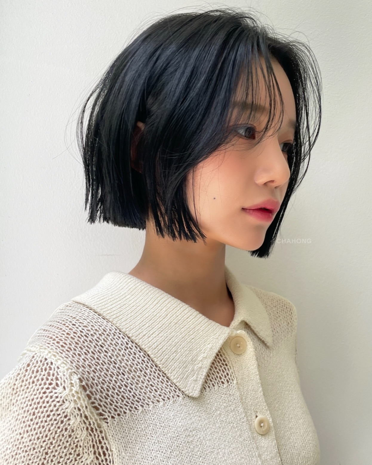 4 kiểu tóc không cần nhuộm màu vẫn rất trẻ, giữ nguyên màu đen lại càng sang- Ảnh 7.