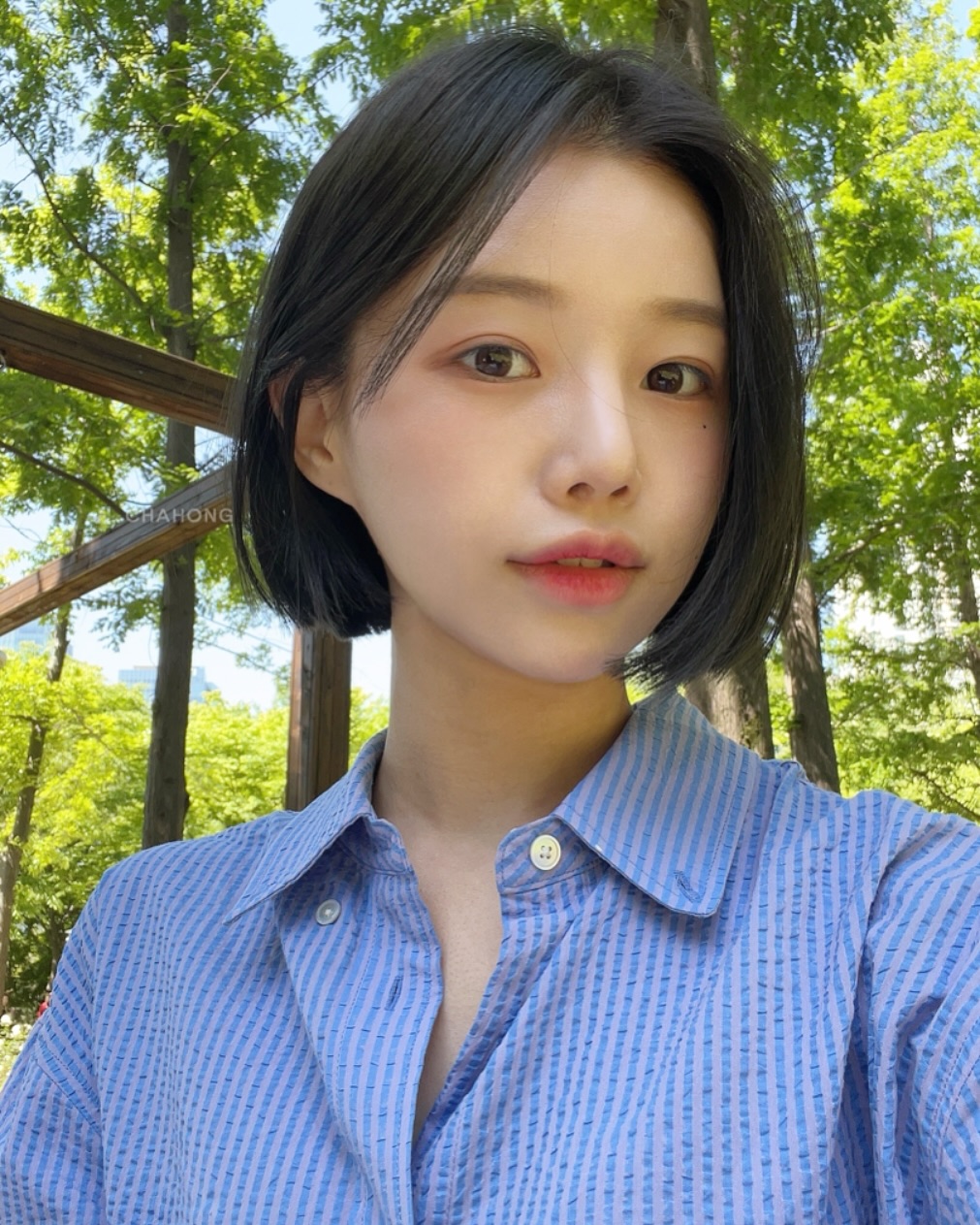 4 kiểu tóc không cần nhuộm màu vẫn rất trẻ, giữ nguyên màu đen lại càng sang- Ảnh 6.