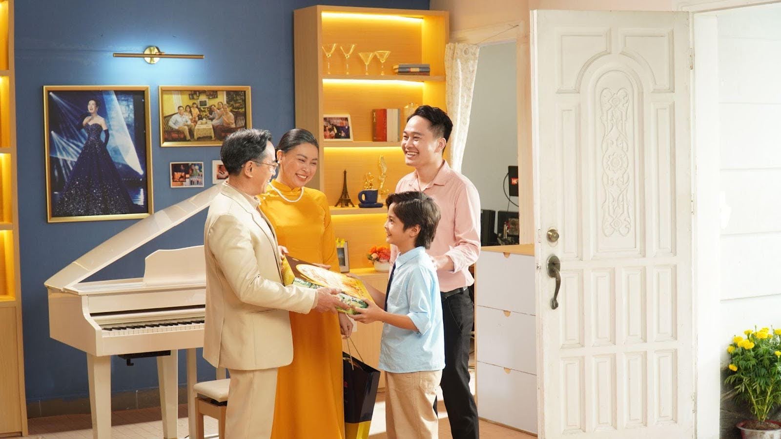 3 nghệ sĩ “triệu view” có màn kết hợp cho 1 MV Tết mới toanh- Ảnh 3.