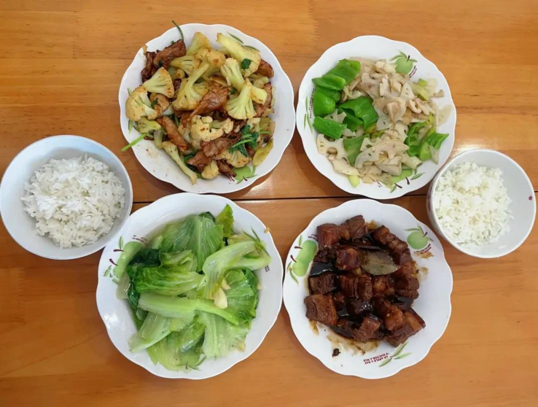 Người trẻ nói về tối giản, người già đã sống như vậy cả đời: 8 cách giữ nhà gọn bền bỉ qua nhiều thế hệ- Ảnh 7.