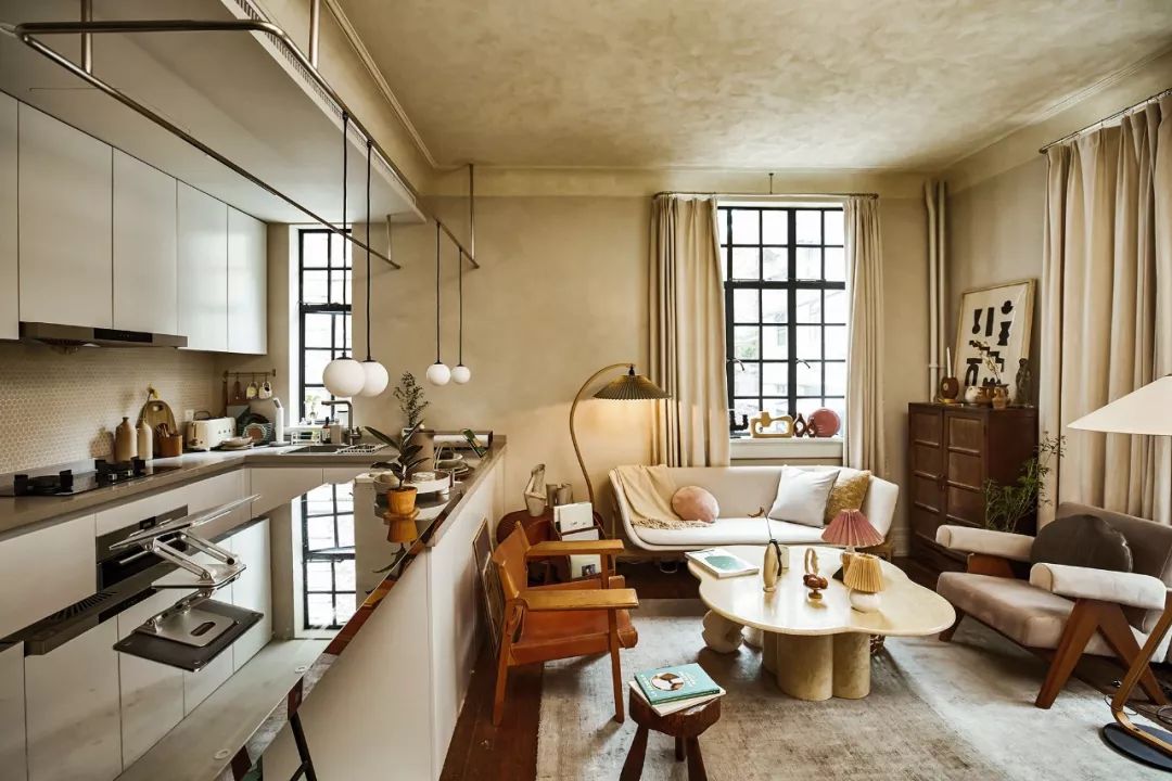 Bỏ 75 triệu/tháng thuê nhà, không kết hôn: Người phụ nữ 37 tuổi chọn "an toàn tài chính" theo cách không giống ai- Ảnh 2.