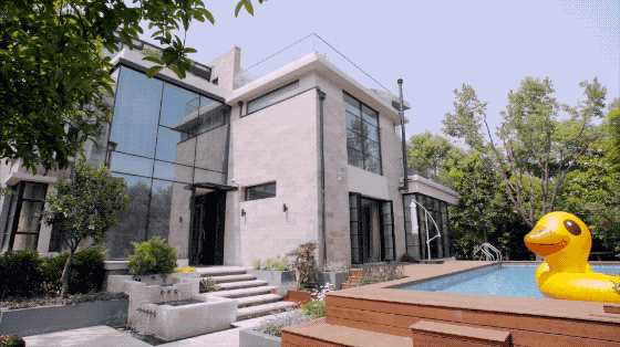 Ngoài 30 tuổi, làm mẹ đơn thân, sống trong nhà 370m²: Đằng sau sự sang trọng là một chiến lược tài chính rất tỉnh táo- Ảnh 9.