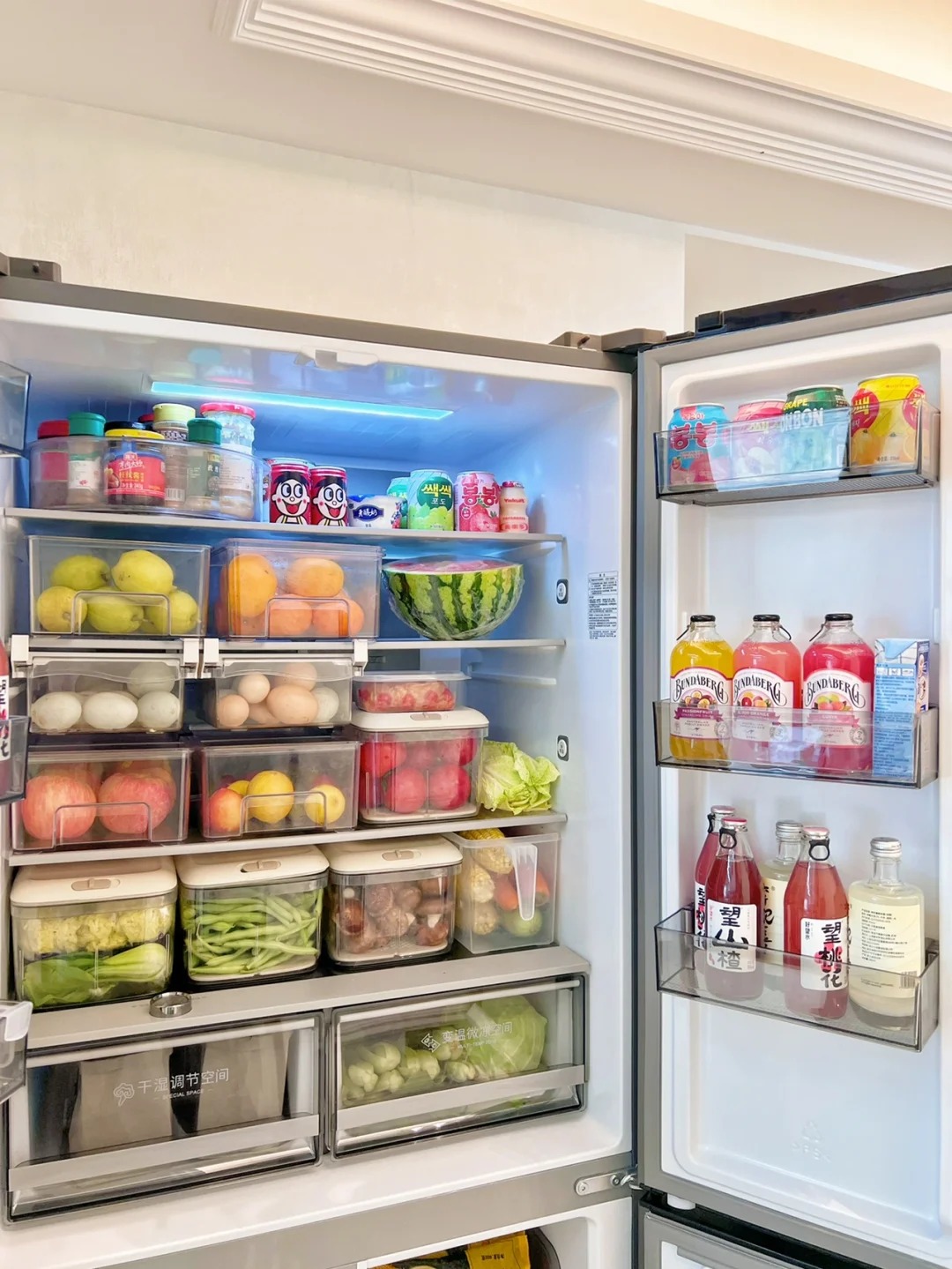 Nhìn mẹ chồng mua sắm, tôi nhận ra: Mình đã đốt tiền cho hàng loạt món trông thì "thông minh" nhưng dùng dở vô cùng- Ảnh 1.