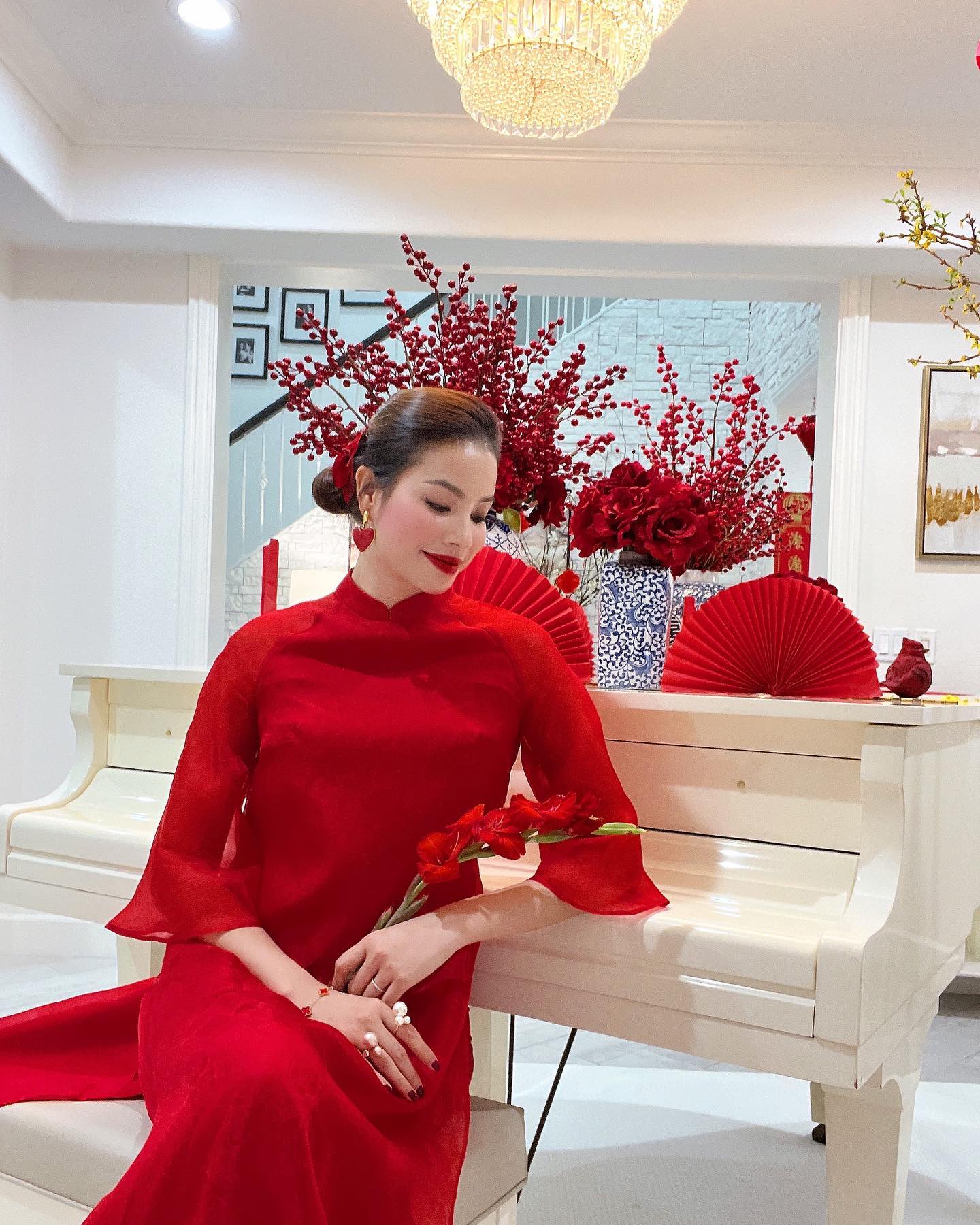 Nhan sắc 16 năm trước của Phạm Hương bị đào lại, spotlight vẫn phải nhường cho 1 người - Ảnh 8.